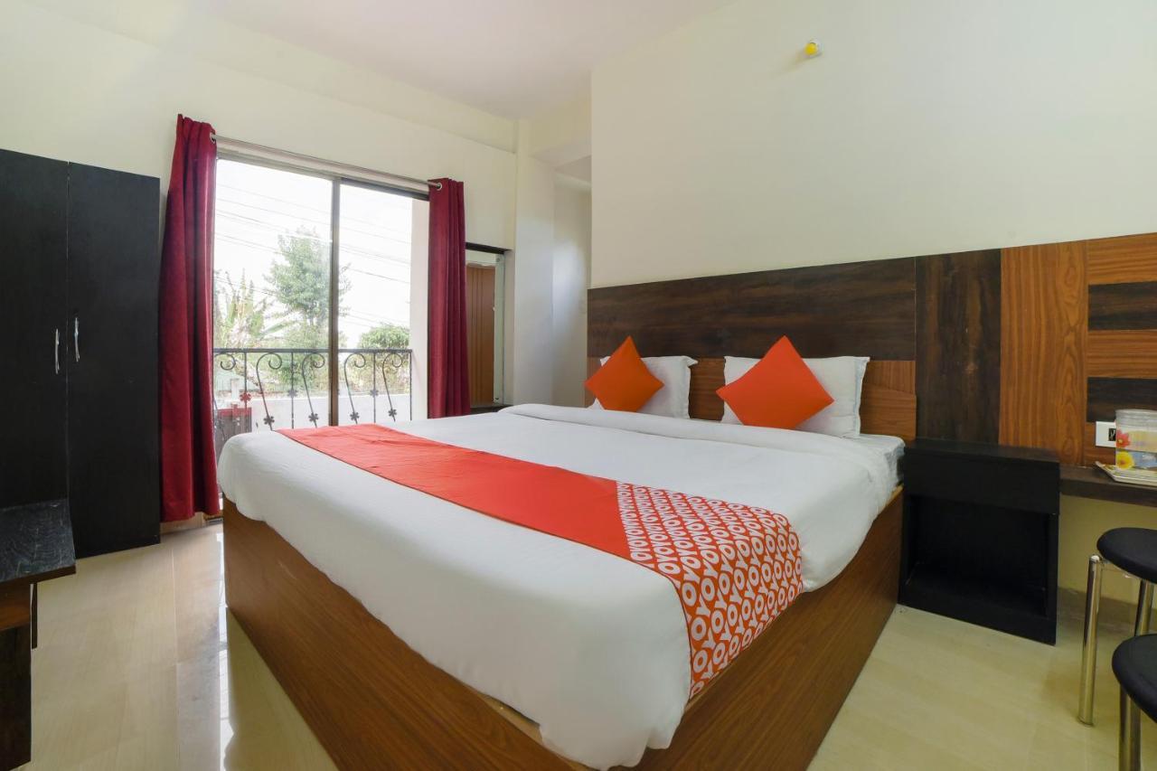 Oyo 40726 Classic Guest House Shillong Dış mekan fotoğraf