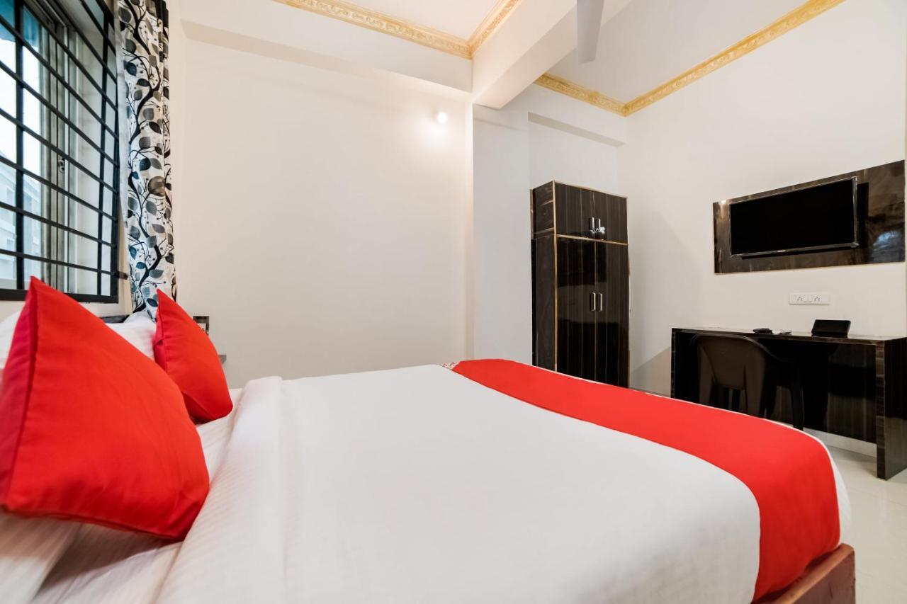 Oyo 40726 Classic Guest House Shillong Dış mekan fotoğraf