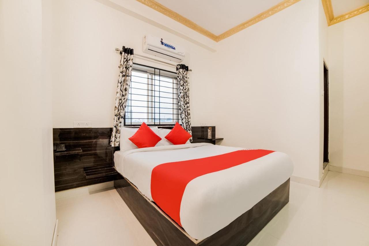 Oyo 40726 Classic Guest House Shillong Dış mekan fotoğraf